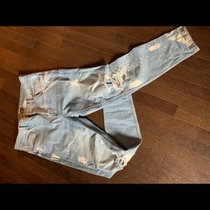 Men’s Zara Jeans. Light wash, distressed, size 34